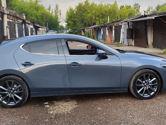 2020 Mazda 3 IV (BP), серый, 1500000 рублей - вид 1