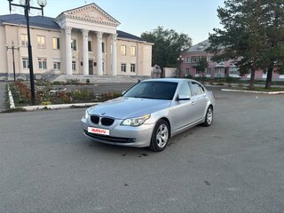 2009 BMW 5 серии 525xi V (E60/E61) Рестайлинг, серый, 1250000 рублей, вид 1