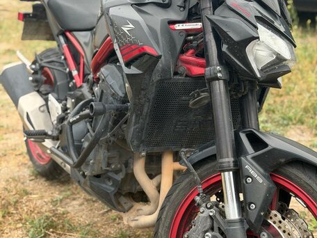 2021 Kawasaki Z 900, чёрный, 950000 рублей, вид 5