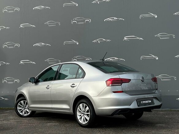 2021 Volkswagen Polo VI, серый - вид 3