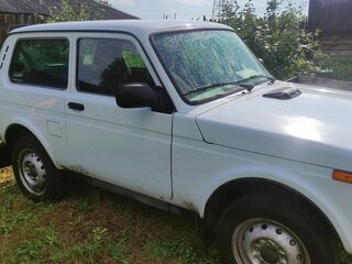 2016 Lada (ВАЗ) 2121 (4x4) I Рестайлинг, белый, 550000 рублей, вид 2