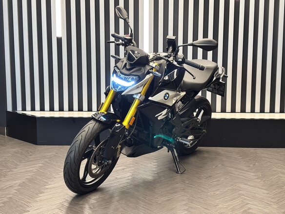2021 BMW G 310 R, чёрный, 430000 рублей - вид 5