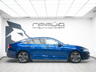 2020 Kia K5 III, синий, 2870000 рублей, вид 5