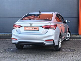 2018 Hyundai Solaris II, серебристый, 1199000 рублей, вид 4