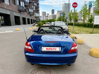 2004 Mercedes-Benz SLK-Класс 200 II (R171), синий, 2000000 рублей, вид 2