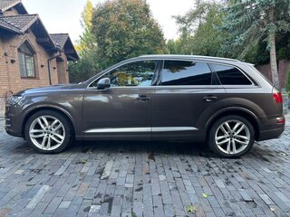 2017 Audi Q7 II (4M), коричневый, 3210000 рублей, вид 5