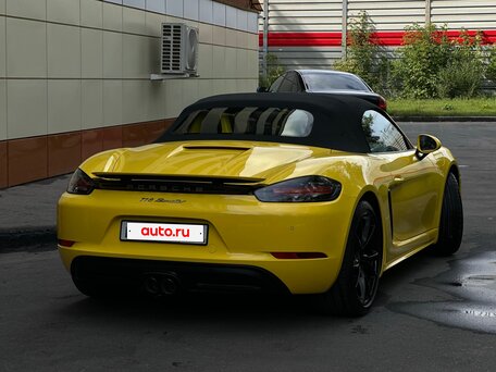 2019 Porsche Boxster IV 718 (982), жёлтый, 6800000 рублей, вид 2