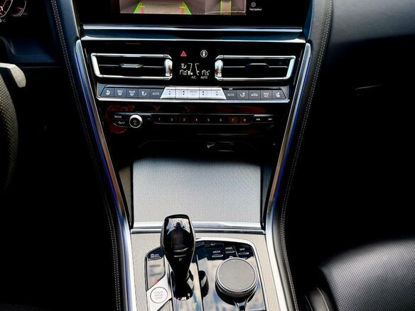 2021 BMW 8 серии M850i xDrive II (G14/G15/G16), чёрный, 8000000 рублей - вид 39