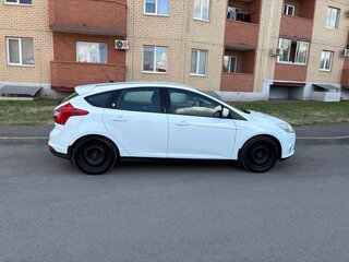 2011 Ford Focus III, белый, 750000 рублей, вид 2