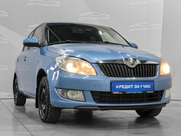 2013 Skoda Fabia II Рестайлинг, голубой, 670000 рублей - вид 25