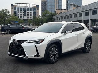 2022 Lexus UX 300e I, белый, 2555999 рублей, вид 3