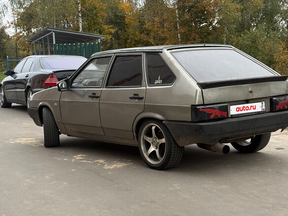2002 Lada (ВАЗ) 21093i, серебристый, 150000 рублей - вид 2