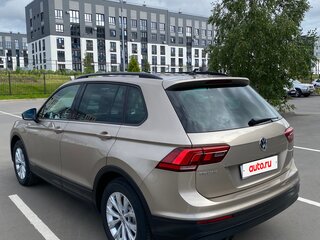 2018 Volkswagen Tiguan II, бежевый, 2195000 рублей, вид 5