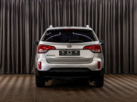 2014 Kia Sorento II Рестайлинг, серебристый, 1465000 рублей, вид 5