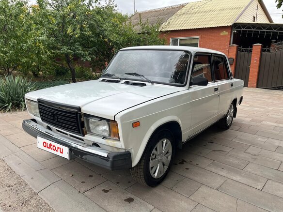 2004 Lada (ВАЗ) 2107, белый - вид 4