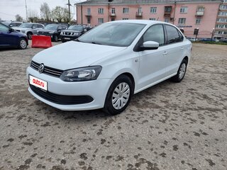 2015 Volkswagen Polo V, белый, 899000 рублей, вид 1
