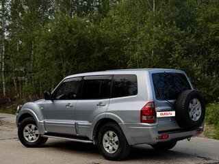 2004 Mitsubishi Pajero III Рестайлинг, серебристый, 1000000 рублей, вид 5