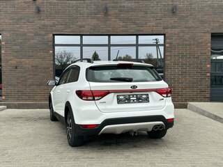 2018 Kia Rio X-Line IV, белый, 1450000 рублей, вид 3