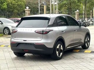 2025 Geely Geome Xingyuan 30.12 kWh, серебристый, 1330334 рублей, вид 4