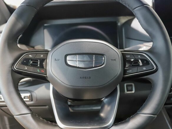 2026 Geely Okavango I Рестайлинг, серый - вид 13
