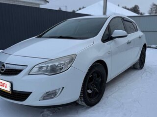 2011 Opel Astra J, белый, 650000 рублей, вид 2