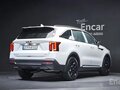 2026 Kia Sorento IV Рестайлинг, белый - вид 1