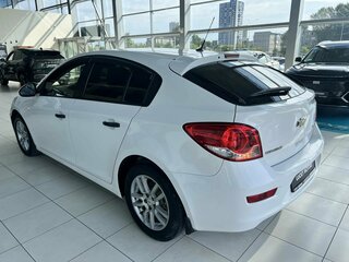 2013 Chevrolet Cruze I Рестайлинг, белый, 595000 рублей, вид 4