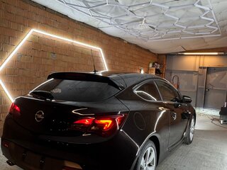 2012 Opel Astra GTC J Рестайлинг, чёрный, 699999 рублей, вид 3