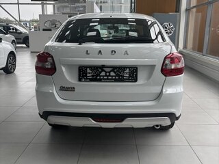 2026 Lada (ВАЗ) Granta Active Cross I Рестайлинг, белый, 1391000 рублей, вид 5