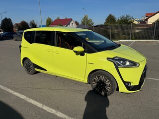 2016 Toyota Sienta II, зелёный, 1200000 рублей, вид 3