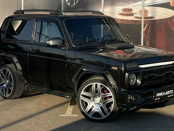 2019 Lada (ВАЗ) 2121 (4x4) Urban I Рестайлинг (2020), чёрный, 710000 рублей - вид 3