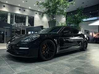 Porsche Panamera 4 Executive II Рестайлинг