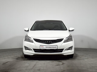 2015 Hyundai Solaris I Рестайлинг, белый, 450000 рублей, вид 2
