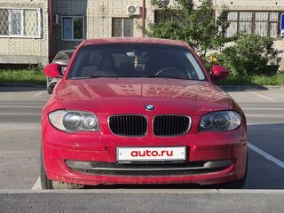 2011 BMW 1 серии 118i I (E81/E82/E87/E88) Рестайлинг, красный, 800000 рублей, вид 1