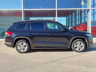 2021 Skoda Kodiaq I, чёрный, 2099000 рублей, вид 5