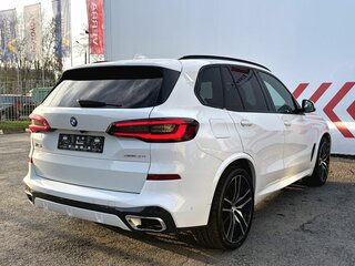 2019 BMW X5 40i IV (G05/G18), белый, 5350000 рублей, вид 5