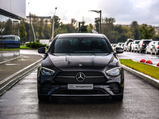 2020 Mercedes-Benz E-Класс 260 L V (W213, S213, C238) Рестайлинг, чёрный, 3449777 рублей, вид 4
