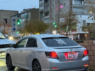 2013 Toyota Allion II Рестайлинг, серебристый, 1249000 рублей, вид 3