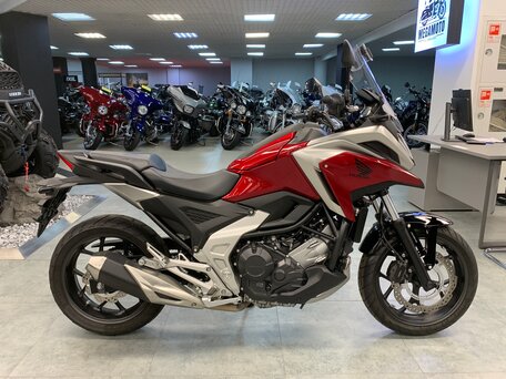 2024 Honda NC 750X, красный, 890000 рублей, вид 1