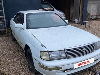 1992 Toyota Crown IX (S140), белый, 330000 рублей, вид 2