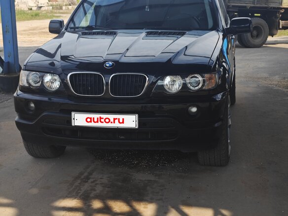 2001 BMW X5 4.4i I (E53), чёрный