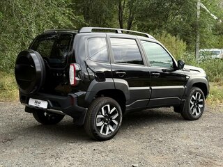 2026 Lada (ВАЗ) Niva Travel I Рестайлинг, чёрный, 1789000 рублей, вид 5
