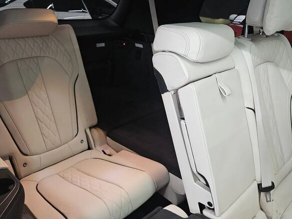 2026 BMW X7 40d I (G07) Рестайлинг, чёрный, 15999666 рублей - вид 12