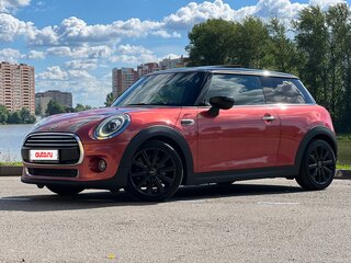 2020 Mini Hatch Cooper III (F55/F56) Рестайлинг, красный, 2100000 рублей, вид 1