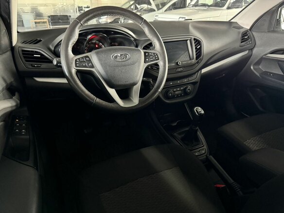 2021 Lada (ВАЗ) Vesta SW I, белый - вид 16