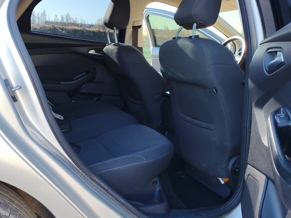 2012 Ford Focus III, серебристый - вид 15