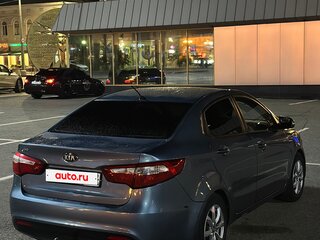 2014 Kia Rio 6-speed III, голубой, 517000 рублей, вид 4