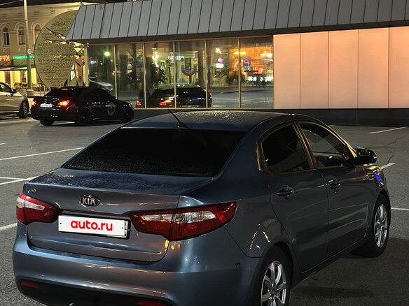 2014 Kia Rio 6-speed III, голубой, 517000 рублей - вид 3