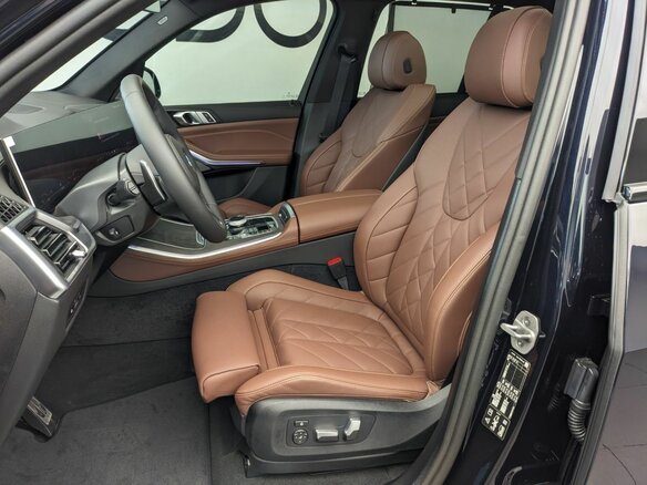 2025 BMW X5 40i IV (G05/G18) Рестайлинг, чёрный, 14450000 рублей - вид 20
