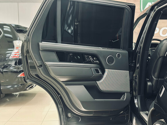 2018 Land Rover Range Rover Long IV Рестайлинг, чёрный, 5990000 рублей - вид 25